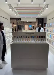 Mumbai - Store tour (Maison Margiela Popup store) 